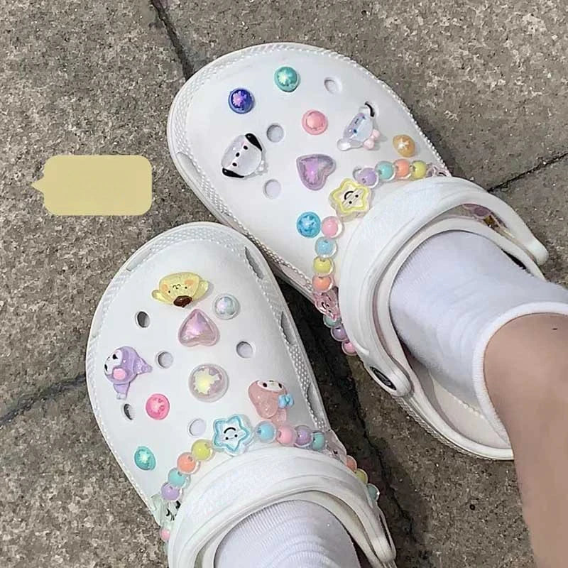 Lovely Pearl Chain Shoe Charm